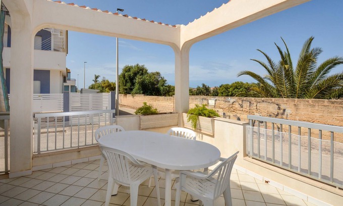 Casuzze House | Gorgeous home in Finaiti, Santa Croce C