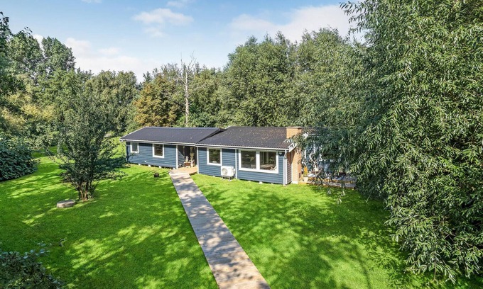 Sjllands Odde House | Family-Friendly Beach Getaway with Oceanfront Views