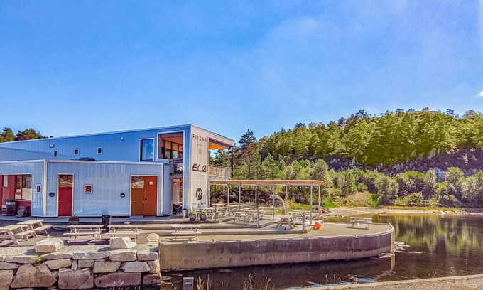 Fitjar House | Unwind in a Modern Home with Breathtaking Fjord Views