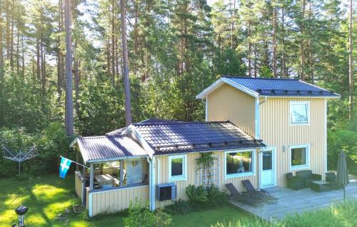 Tamta House | Family-Friendly 2 Bedroom Home in Fristad with High Rating