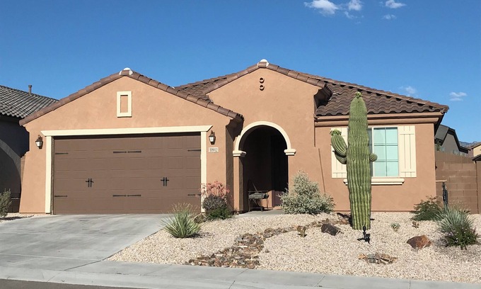 Tucson House | Elegant Home in Gated Community with Pool & Pet-Friendly