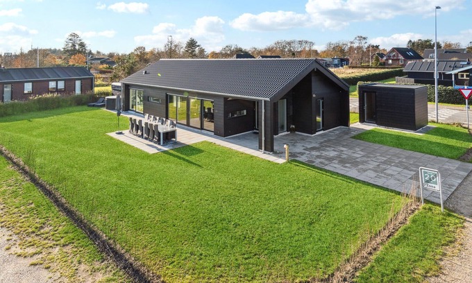 Nørre Hurup House | Ideal Family Getaway with Oceanfront Views and Spa Amenities