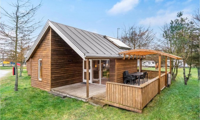 Hanstholm House | Cozy Retreat in Hanstholm with Pool and Free Wifi