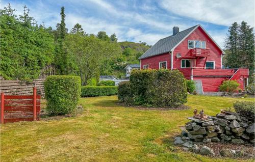 Sokndal House | Scenic Oceanfront Home in Hauge I Dalane with Kitchen