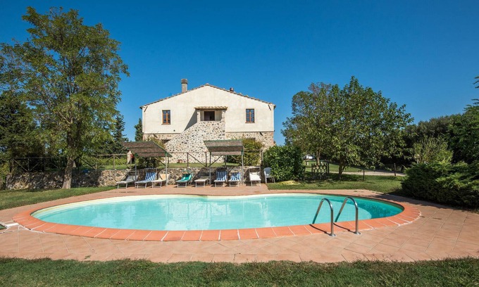 Radicondoli House | Family-Friendly 4 Bedroom Retreat in Radicondoli SI