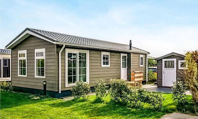 Julianadorp aan zee House | Cozy 2 Bedroom Home with Ocean View in Julianadorp