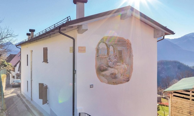 Trava House | Idyllic Vacation Apartment in Trava with Spa & Kitchen
