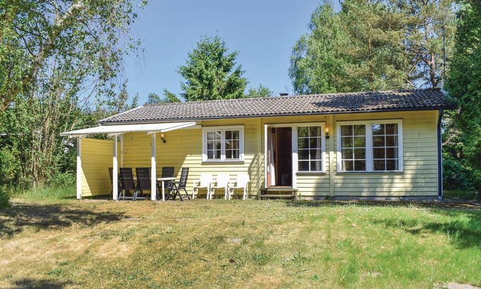 Loderup House | Ideal 3 Bedroom Retreat with Ocean View in Löderup