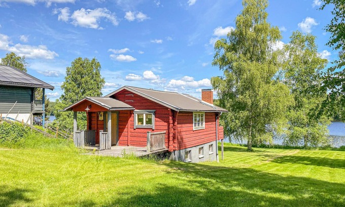 Ludvika House | Scenic Lake View Vacation Home with Family-Friendly Amenities