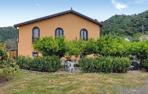 Mitogio House | Gorgeous Home In Motta Camastra