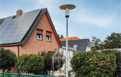 Neubrandenburg House | Family-Friendly 3 Bedroom Retreat in Neubrandenburg