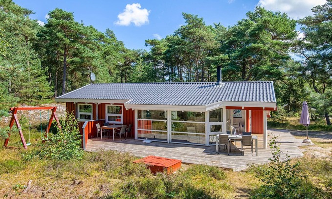 Spidsegard House | Inviting 4 Bedroom Accommodation with Ocean View in Nexø