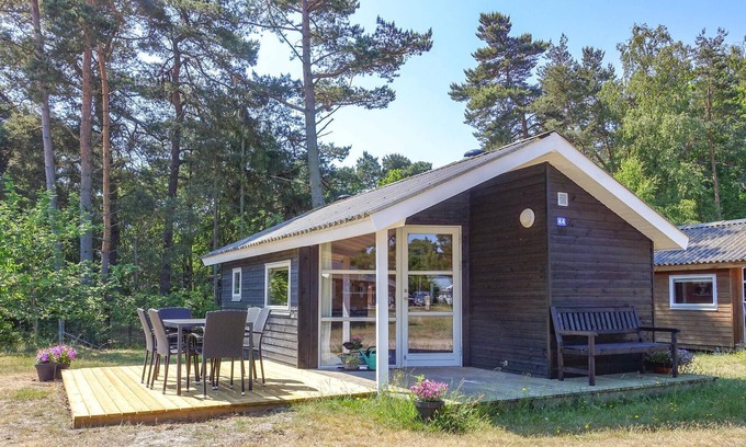 Balka Strand House | Pet-Friendly 1 Bedroom Oasis with Ocean Views in Nexø