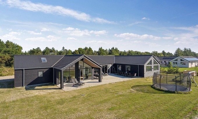 Houstrup House | Family-Friendly Getaway with Pool and Spa Amenities