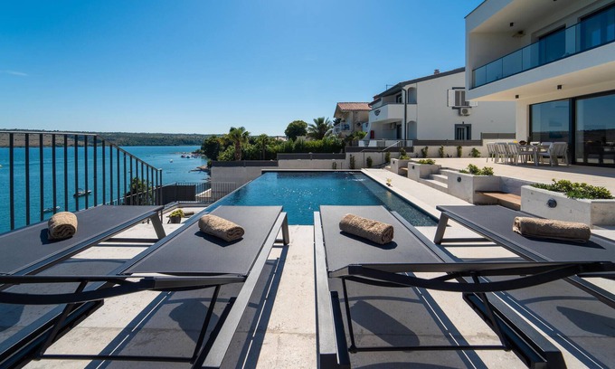 Municipality of Posedarje House | Gorgeous home in Posedarje with sauna
