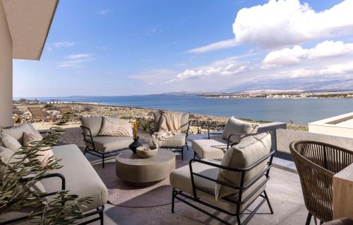 Povljana House | Discover a Family-Friendly Escape at Beautiful Home in Povljana