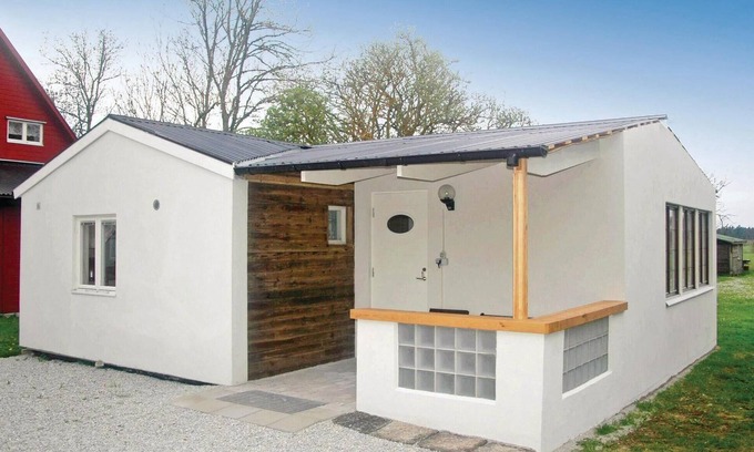 Gotland Municipality House | Cozy Cottage Retreat in the Heart of Gotland's Ambience