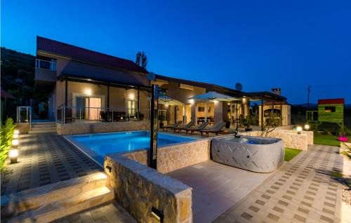 Drnis House | Inviting Siveric Retreat with Jacuzzi and Pet-Friendly Perks