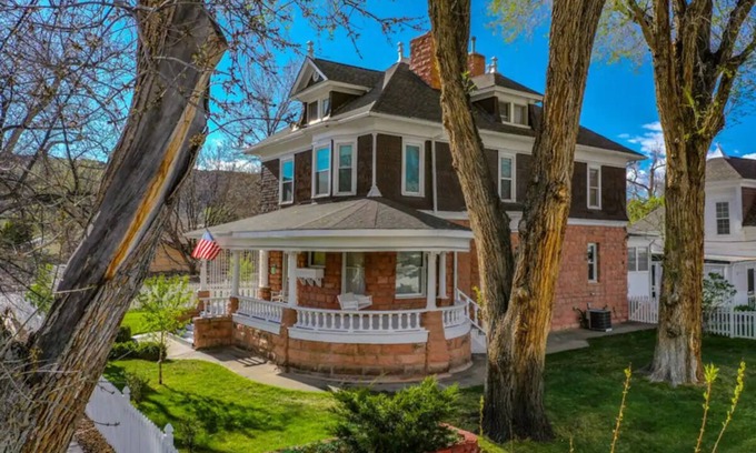 Canon City House | Inviting Home in the Heart of Royal Gorge Region