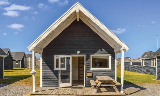 Thyboron House | Relaxing 2 Bedroom Accommodation in Scenic Thyborøn