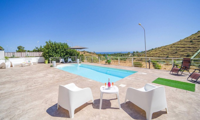 Trabia House | Gorgeous home in Trabia