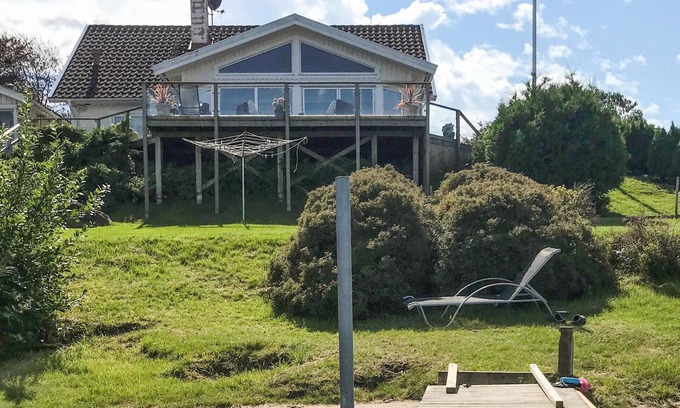 Uddevalla Municipality House | Cozy Cottage Retreat with Private Beach Access and Spa