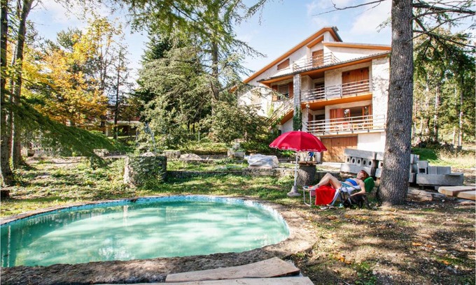 Montecopiolo House | Cozy Home in Di Montecopiolo with Kitchen & Pet Friendly