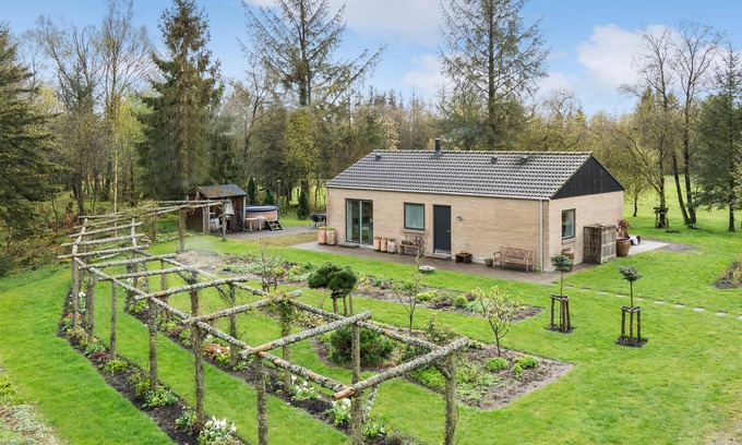 Vorbasse House | Family-Friendly 3 Bedroom Retreat in Scenic Vorbasse