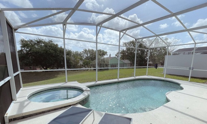 Tuscan Hills Villa | Remodeled Retreat with Private Pool & Spa - Rated 9.4/10