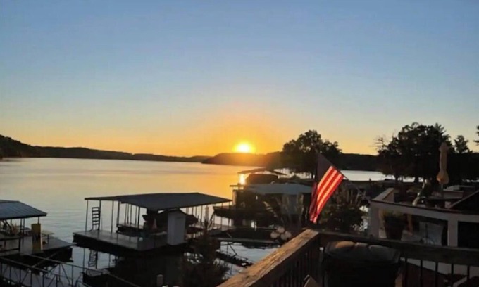 Sunrise Beach House | Lakefront 3BR Home with Private Dock & Pet Friendly! Rated 10/10