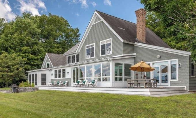 Stowe Area House | Elegant Mountain Retreat with Spa & Breakfast Included