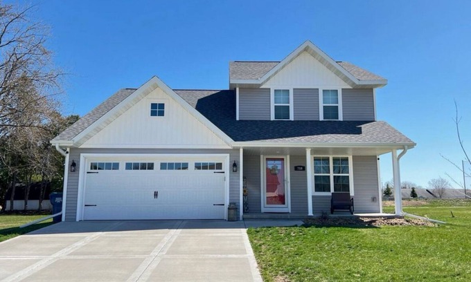 Pulaski House | Modern Home with Backyard Access to Community Park