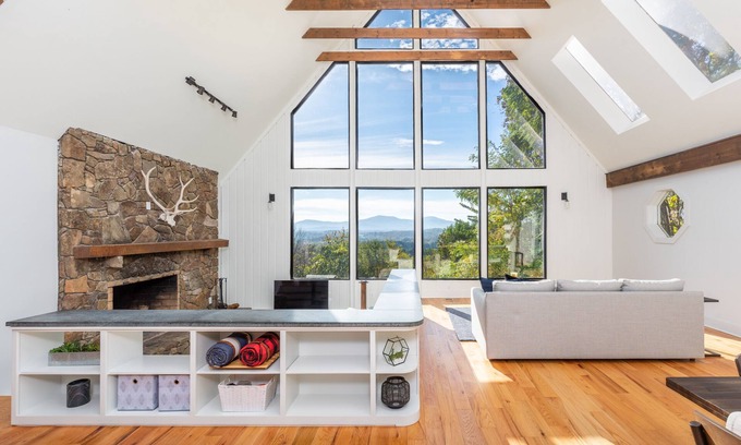Greenwood House | Modern Mountain Home with Pool & Spa - Top Guest Rated!