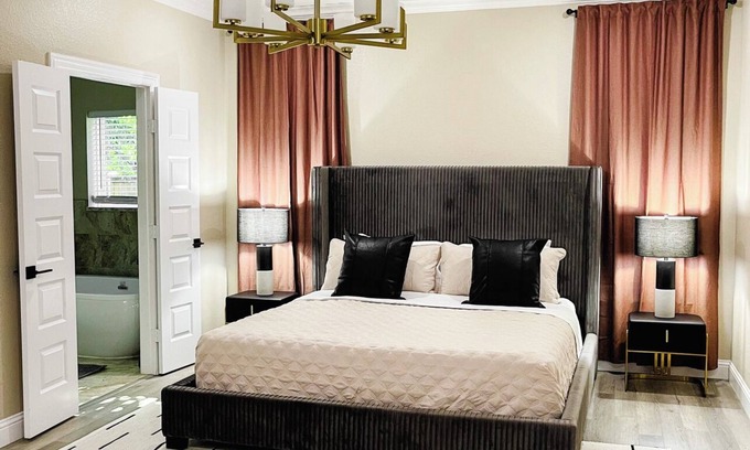 McKinney House | Elegant New Home with Breakfast & Family-Friendly Amenities
