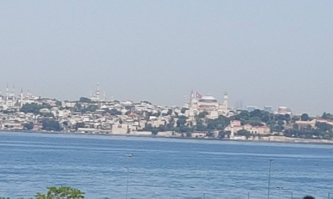 Moda Apartment | Oceanview Penthouse Apartment in Central Istanbul