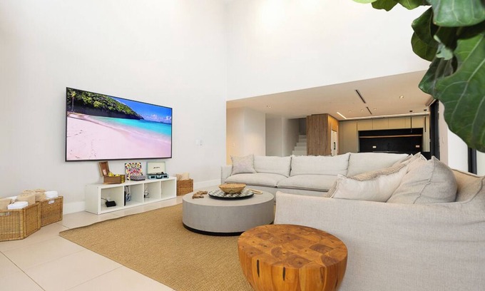 Rio Mar Apartment | Gorgeous Penthouse 4 Bdr + 4.5 bthr/Beach access 🏖️🌊 Gated community - Superb Location