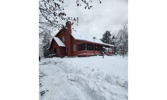 Town of Ephratah House | Gorgeous private pet friendly home 13 acres with horse barn close to ski resort