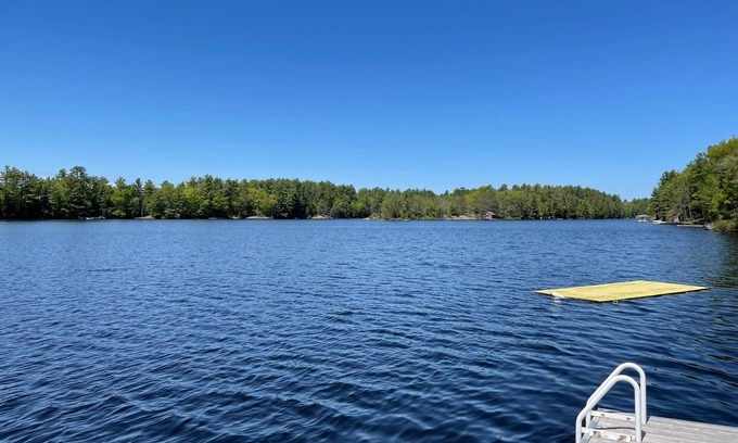 Gravenhurst House | Renovated Lake Cottage with 300ft Frontage & Ocean Views