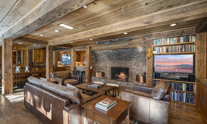 Olympic Valley House | Rivendell at Palisades Tahoe: Family Retreat with Spa & Dining