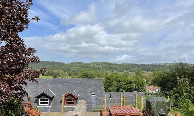 Trefriw House | Idyllic Snowdonia Retreat Near Betws y Coed and Nature