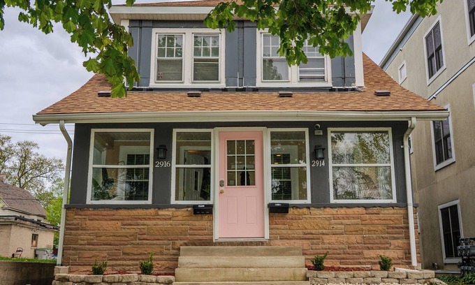 Milwaukee House | Gorgeous space with huge porch.