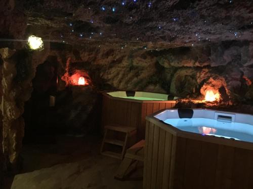 Cluj-Napoca House | Elegant Villa with Spa & Restaurant - 4 Star, Rated 9.5
