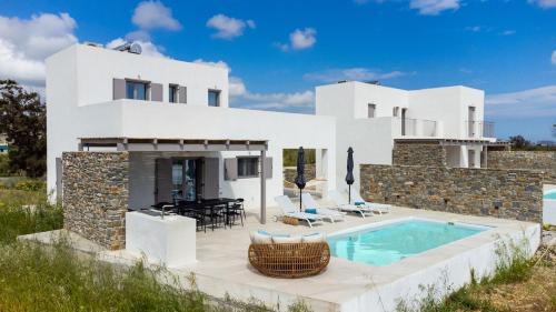 Molos Villa | Gorgeous Villa with Sea View