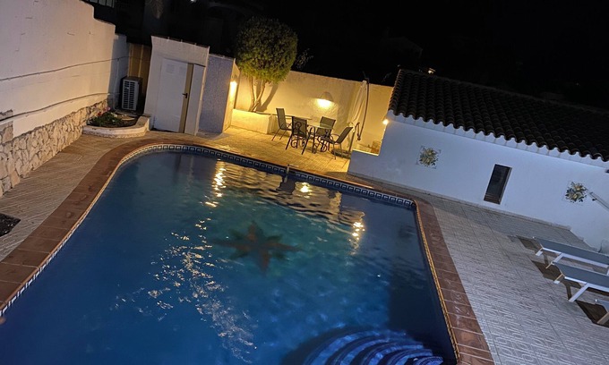El Portet Villa | Beautiful Villa with Private Pool near Costa Blanca Beach