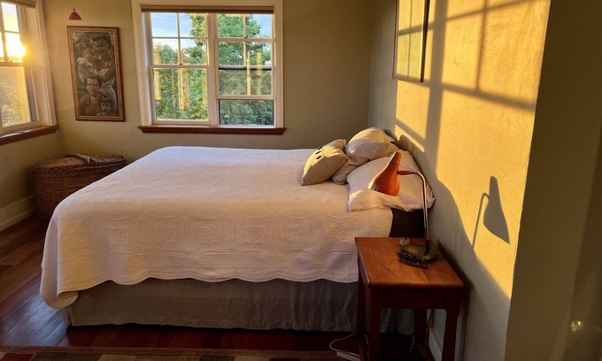 Lyndon Center House | Exceptional VT Views & Unique Art Loft with Great Amenities