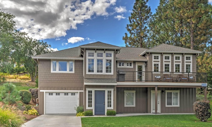 Wapato Point House | Experience Wapato Point Lakehouse with Oceanfront Views