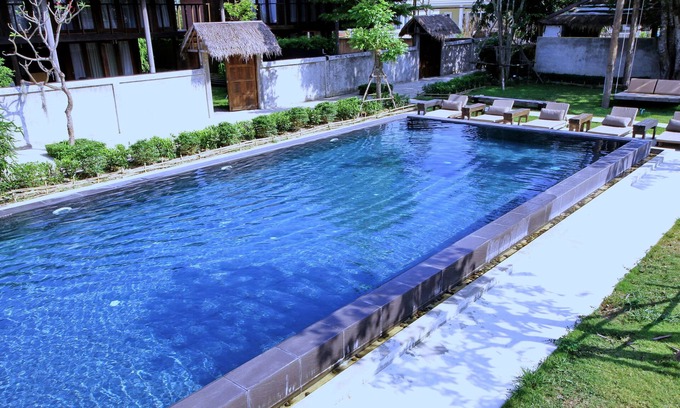 Hin Lek Fai Villa | Cozy Teak Wood Villa with Ocean View and Private Pool