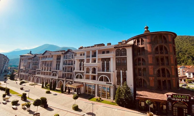 Gorki Gorod Apartment | Pet-Friendly Gorky Gorod Apartment with Breakfast Included