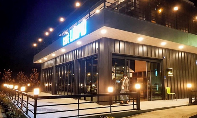 Tonmak House | Relax at Goseong San Deul Bada Pension with Pool & Family Amenities