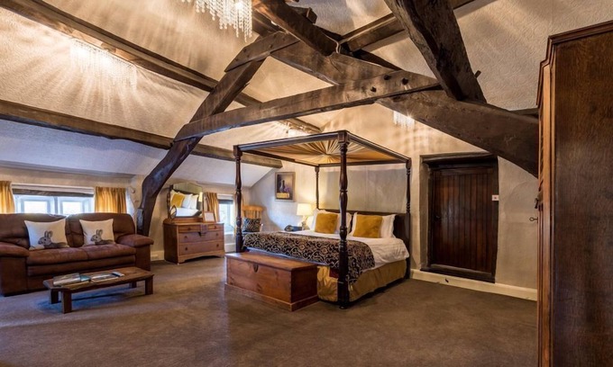 Gosforth Hotel | Gosforth Hall Inn: Family-Friendly Stays with Breakfast Included